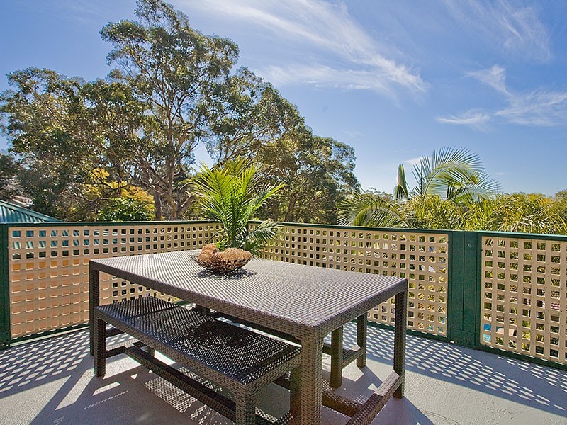 20 Illawong Street, Lugarno NSW 2210