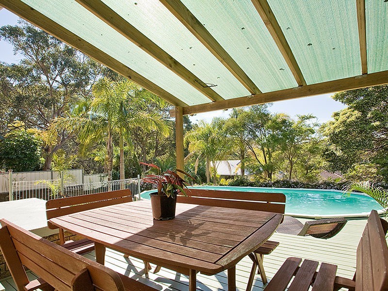 20 Illawong Street, Lugarno NSW 2210