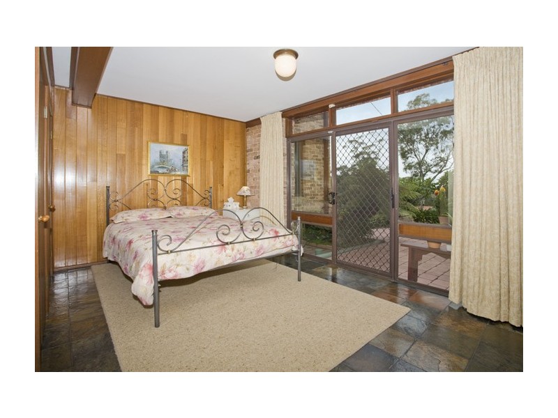 28 Oak Street, Lugarno NSW 2210