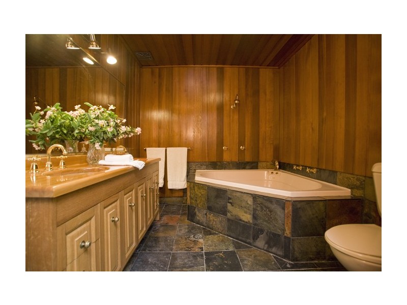 28 Oak Street, Lugarno NSW 2210