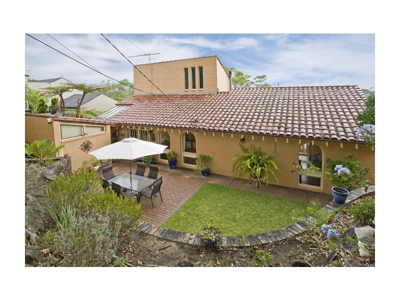 33 Elm Street, Lugarno NSW 2210