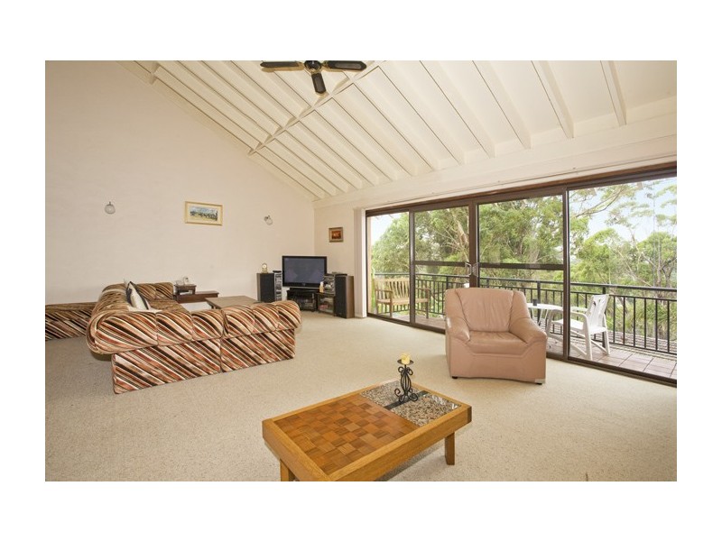 33 Elm Street, Lugarno NSW 2210