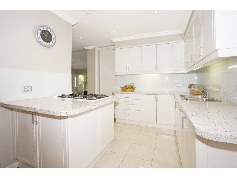 29 Evans Street, Peakhurst NSW 2210