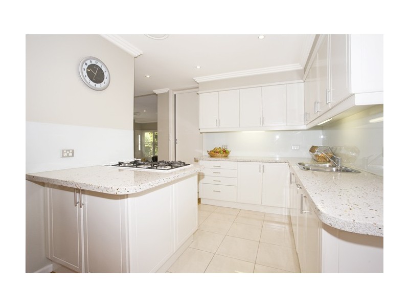 29 Evans Street, Peakhurst NSW 2210