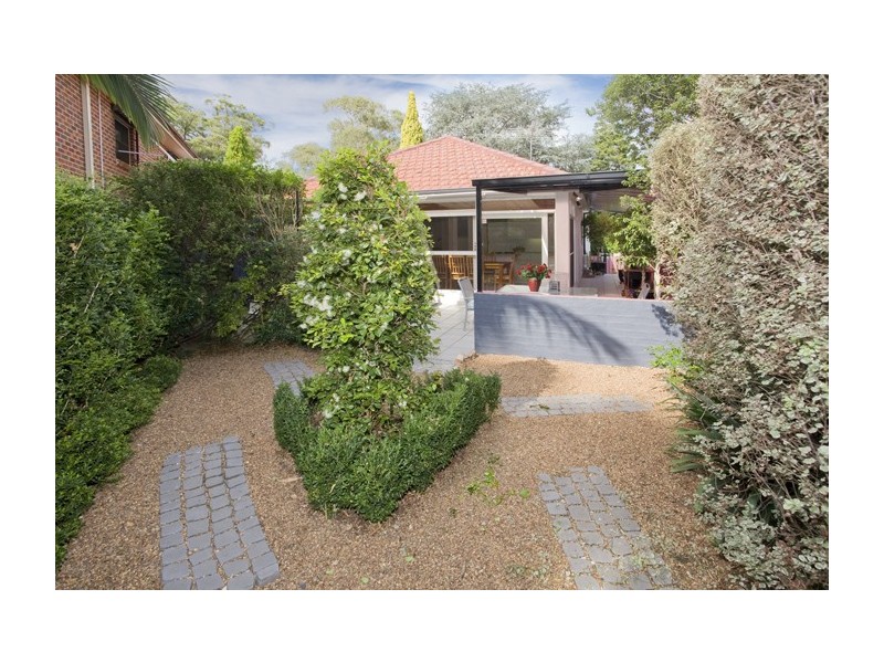 29 Evans Street, Peakhurst NSW 2210