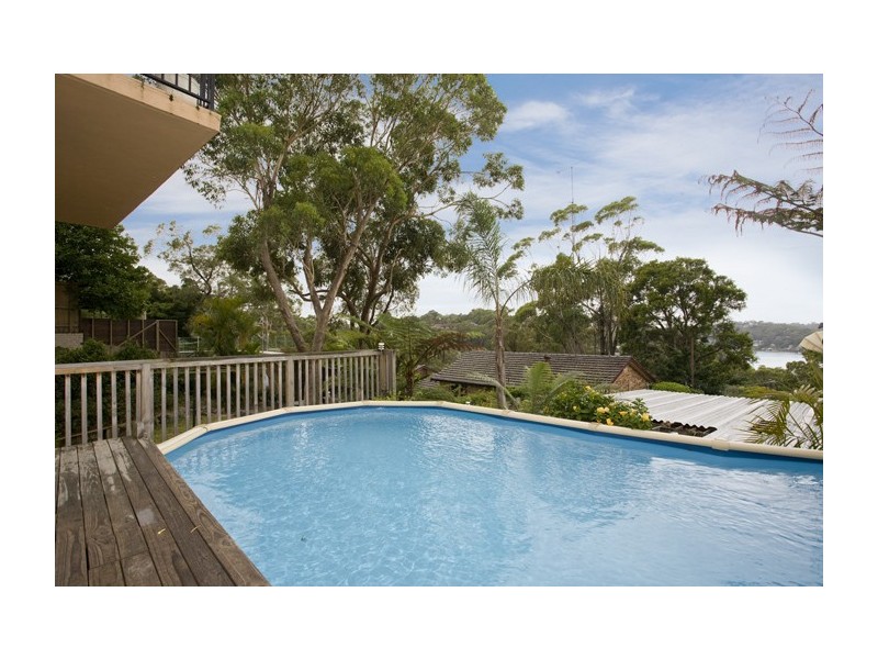 33 Elm St, Lugarno NSW 2210