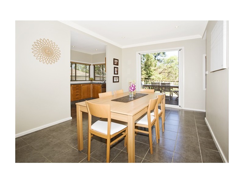 18 Evans Street, Peakhurst NSW 2210