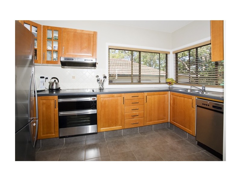 18 Evans Street, Peakhurst NSW 2210