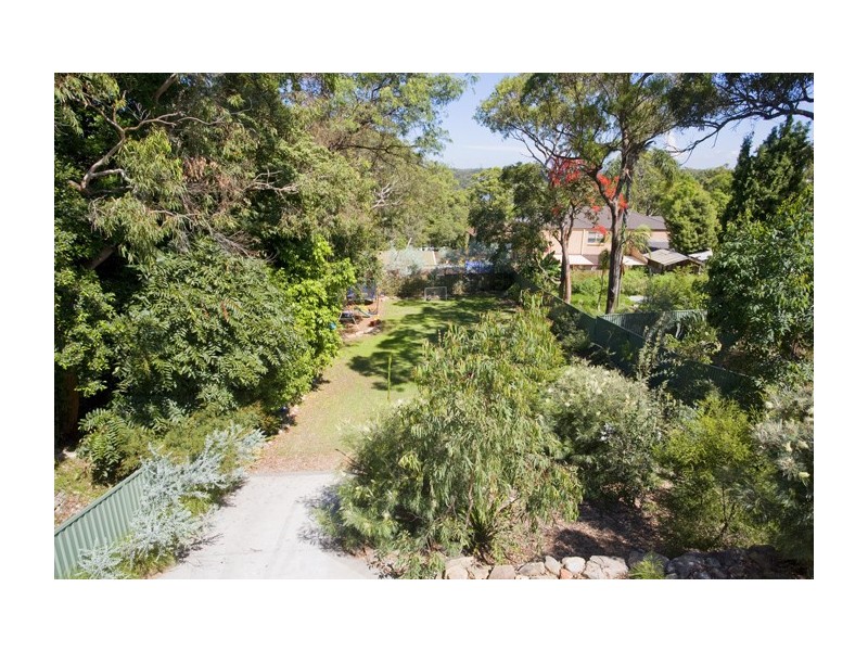 18 Evans Street, Peakhurst NSW 2210