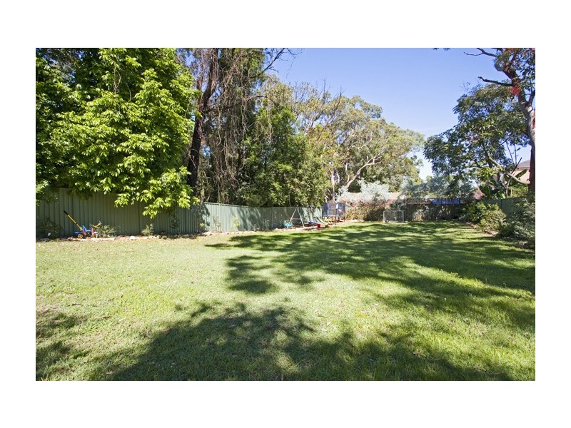18 Evans Street, Peakhurst NSW 2210