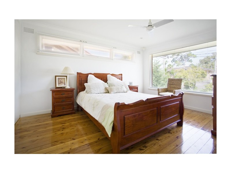 22 Renway Ave, Lugarno NSW 2210