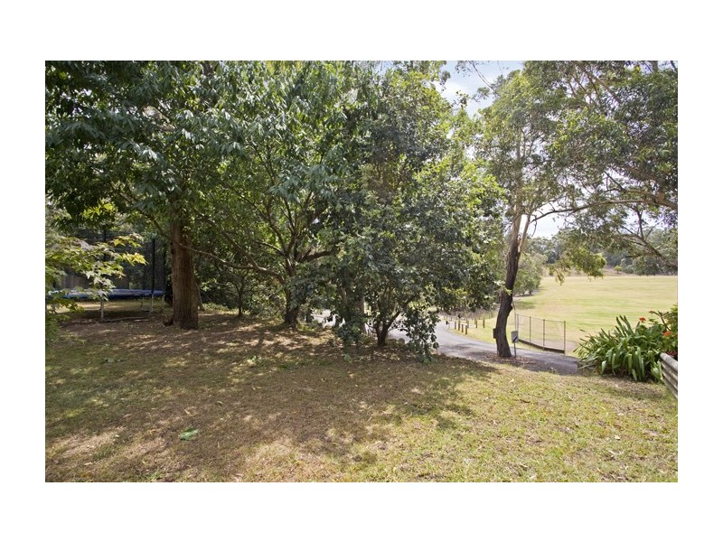 52 Allwood Crescent, Lugarno NSW 2210