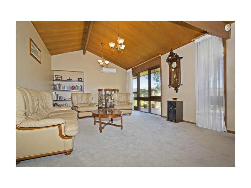 28 Valley Rd, Padstow Heights NSW 2211