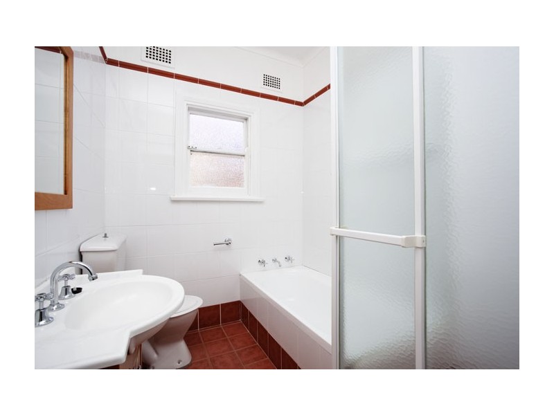 5 Eva Street, Roselands NSW 2196