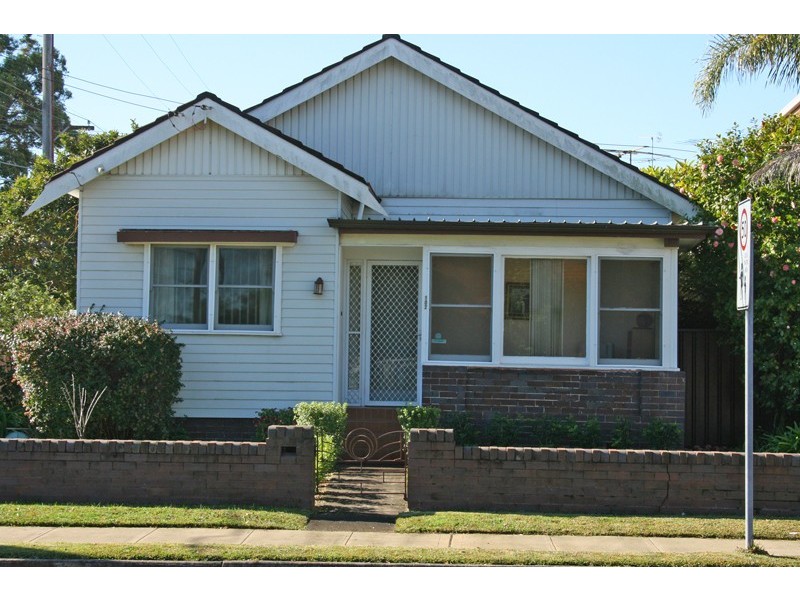 102 Lansdowne Street, Hurstville Grove NSW 2220