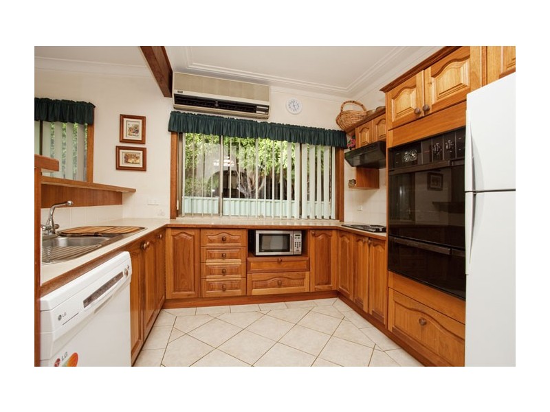 7 Whitegates Avenue, Peakhurst Heights NSW 2210