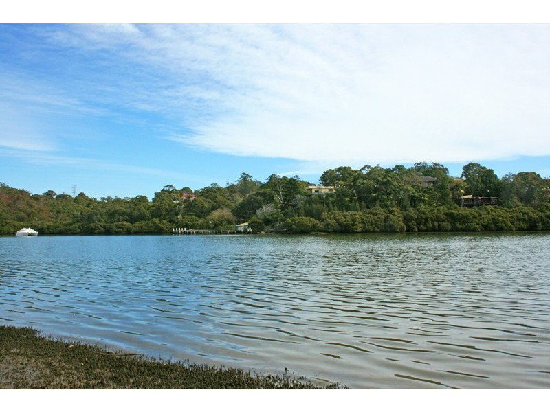 954 Forest Road, Lugarno NSW 2210