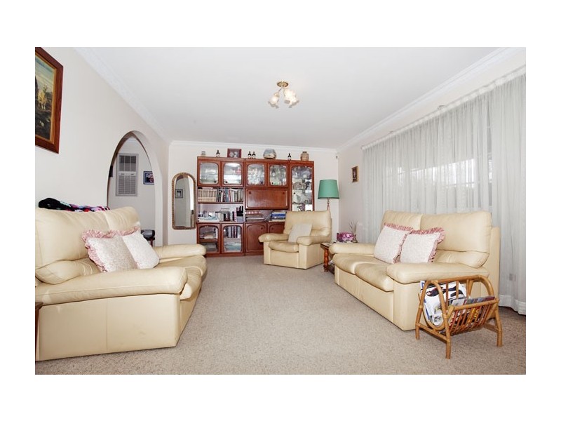 2a Koorabel Street, Lugarno NSW 2210