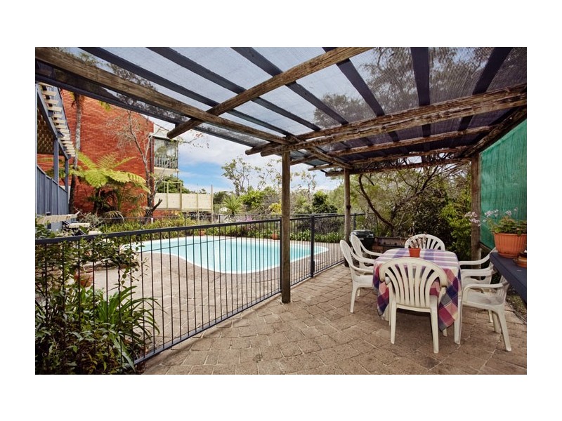 4 Charm Place, Peakhurst NSW 2210