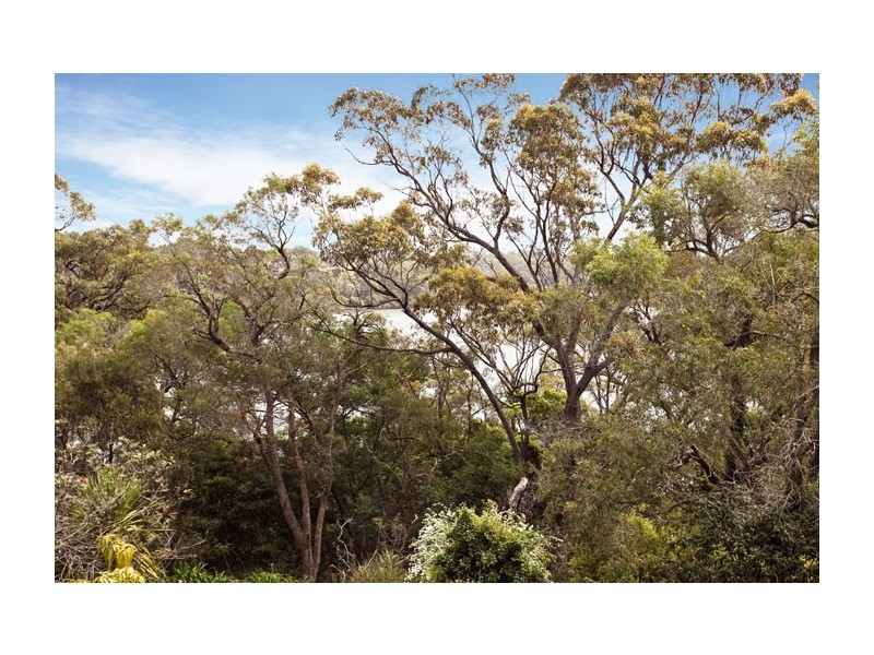 4 Charm Place, Peakhurst NSW 2210