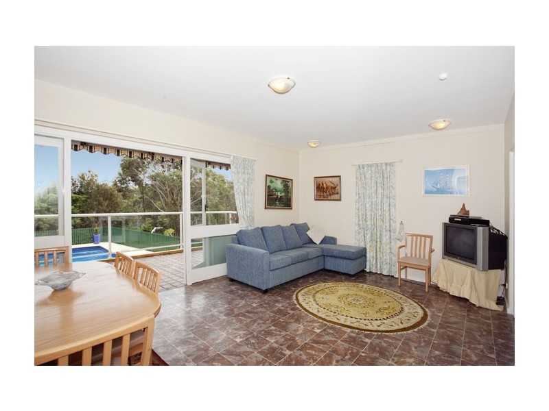 12 Cedar Street, Lugarno NSW 2210