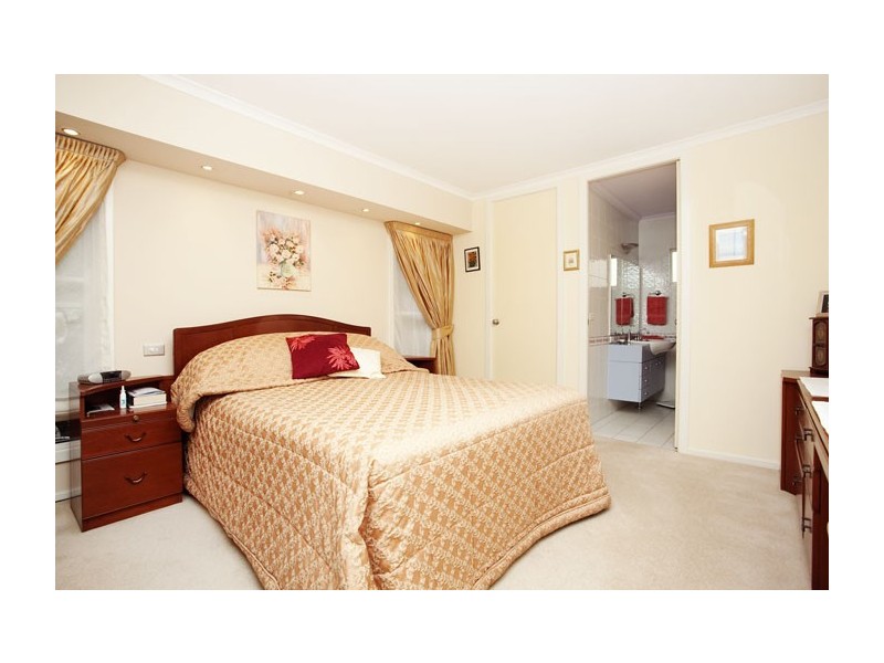 12 Cedar Street, Lugarno NSW 2210