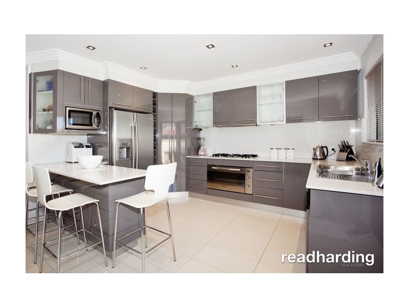 735a Forest Rd, Peakhurst NSW 2210