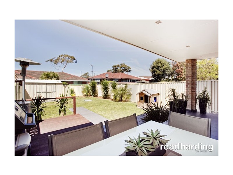 735a Forest Rd, Peakhurst NSW 2210