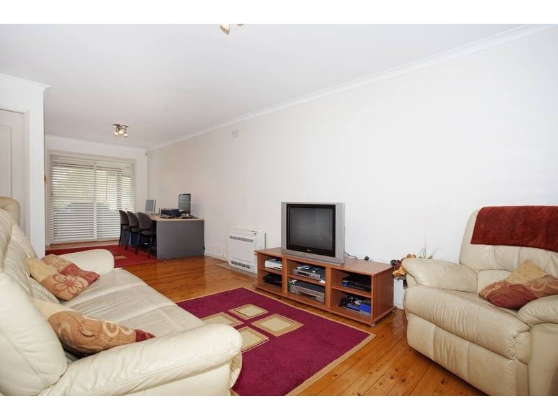 31 Whitegates Ave, Peakhurst Heights NSW 2210