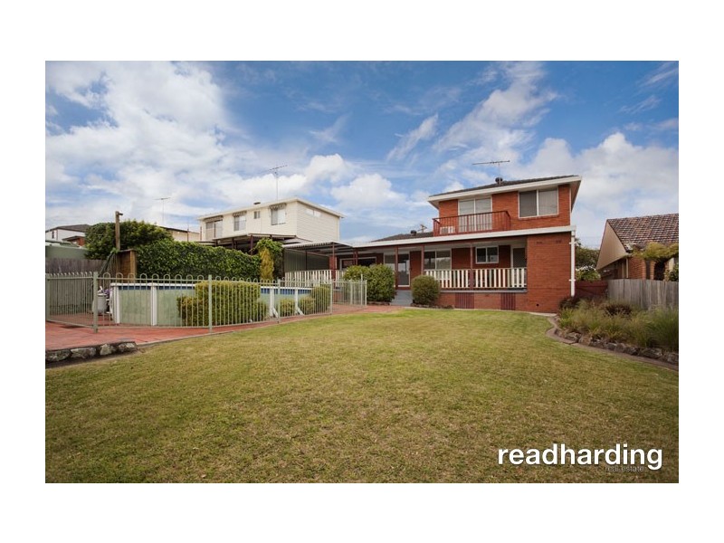 31 Whitegates Ave, Peakhurst Heights NSW 2210