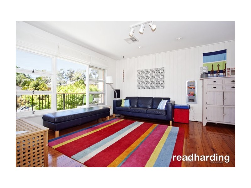 9 Ballanda Avenue, Lugarno NSW 2210