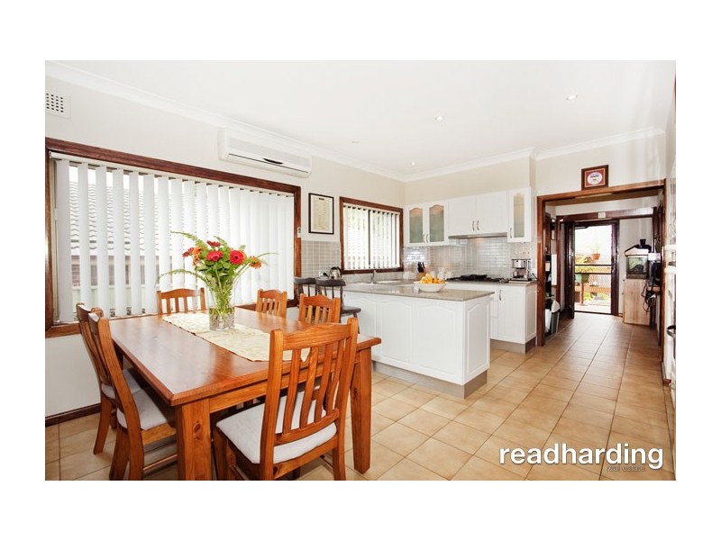 9 Loader Avenue, Beverly Hills NSW 2209