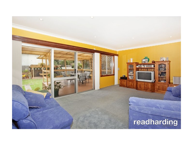 9 Loader Avenue, Beverly Hills NSW 2209