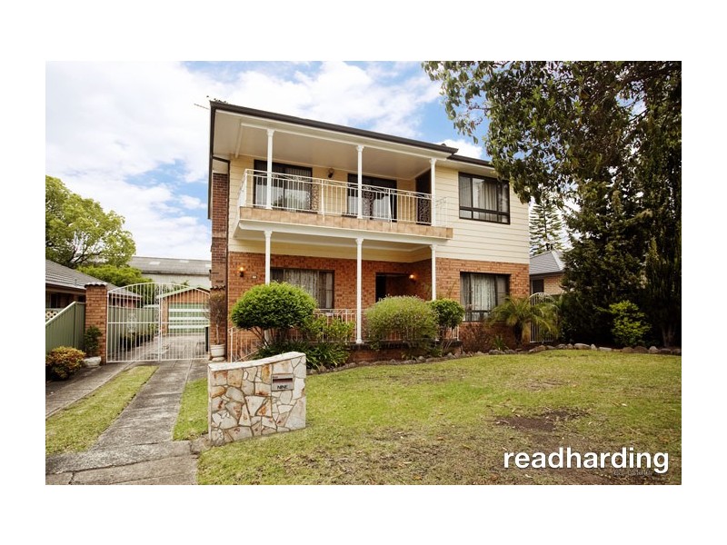 9 Loader Avenue, Beverly Hills NSW 2209