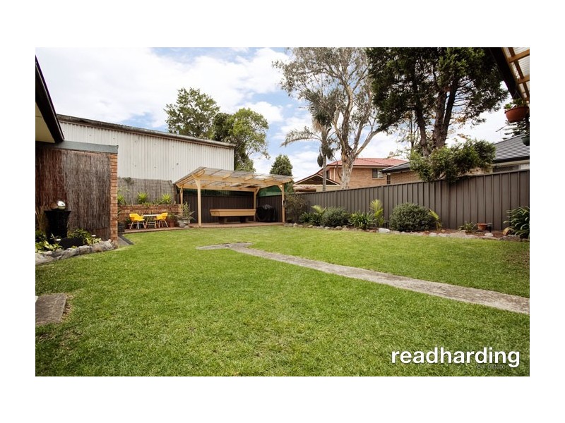 9 Loader Avenue, Beverly Hills NSW 2209