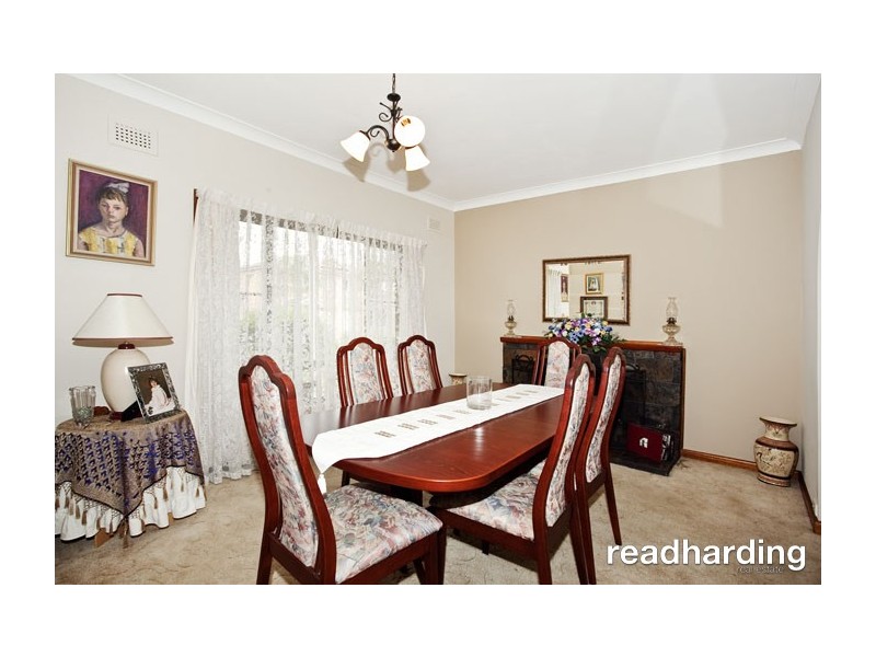 9 Loader Avenue, Beverly Hills NSW 2209