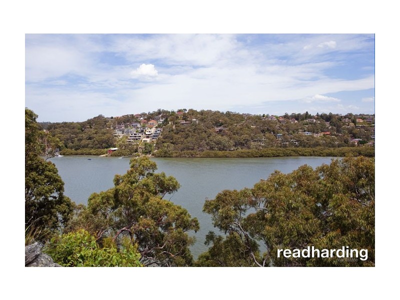 3 Tea Tree Place, Lugarno NSW 2210