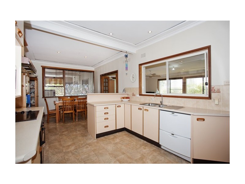 56 Samuel Street, Peakhurst NSW 2210