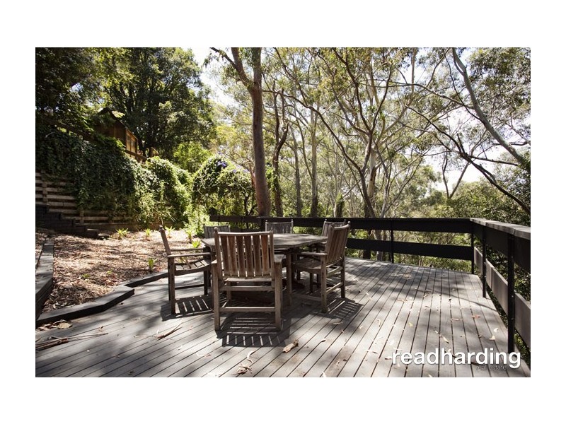 54 Wayne Ave, Lugarno NSW 2210