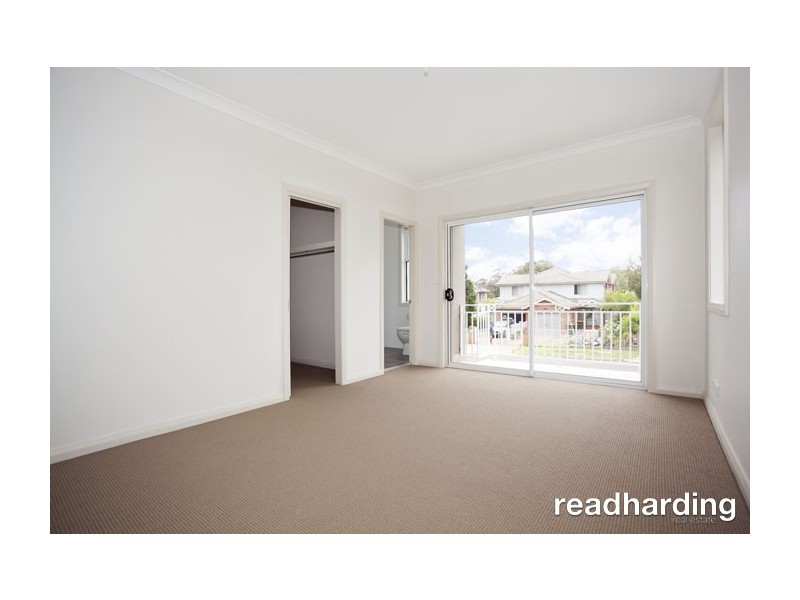 7a Peace Ave, Peakhurst Heights NSW 2210