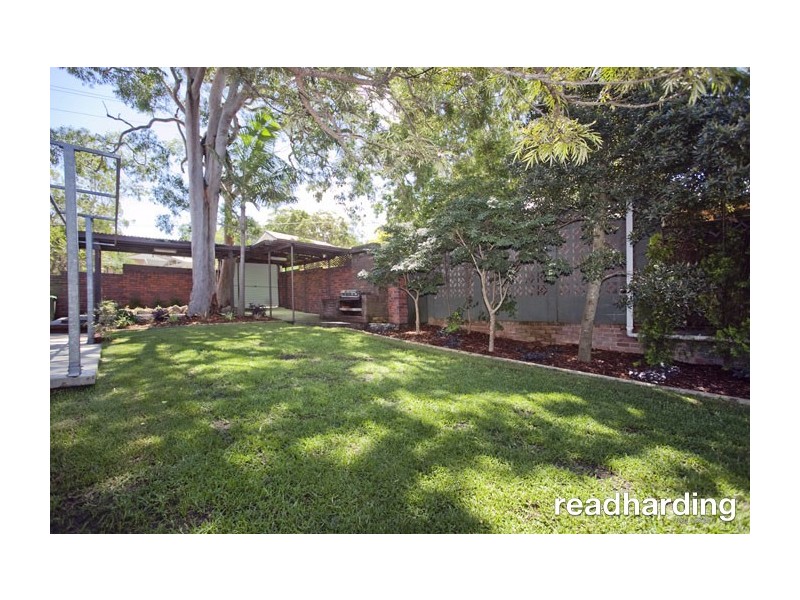 1 Barbara Place, Lugarno NSW 2210