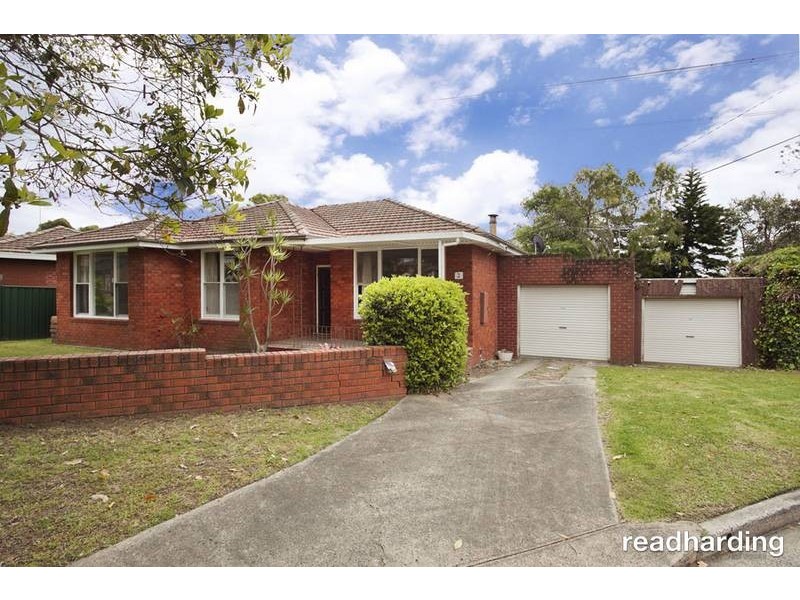 2 Berkeley Street, Peakhurst Heights NSW 2210