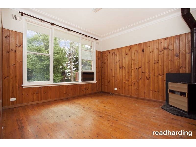 2 Berkeley Street, Peakhurst Heights NSW 2210