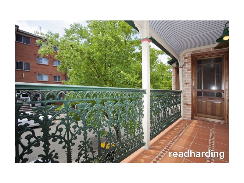 2/26A Macquarie Place, Mortdale NSW 2223