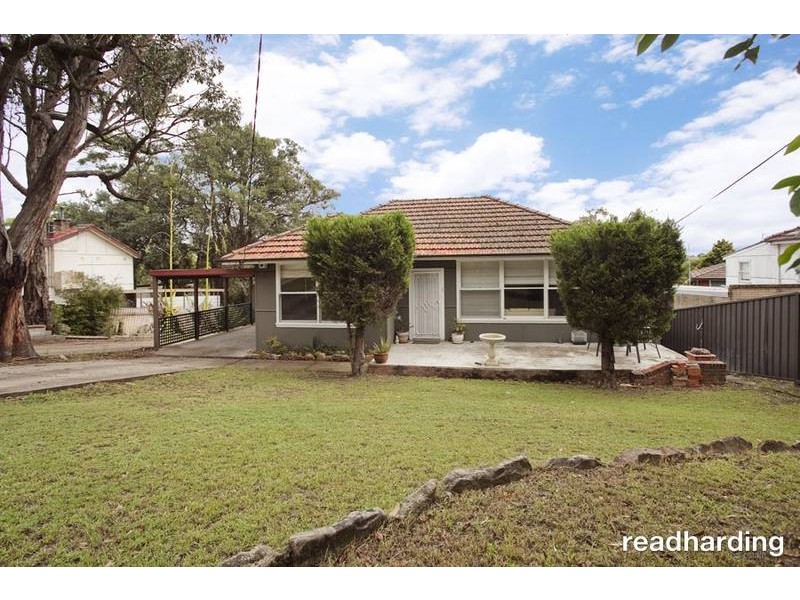 65 Belmore Road, Peakhurst NSW 2210