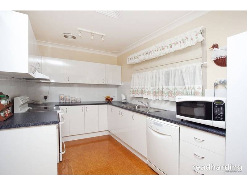 53 Allwood Cres, Lugarno NSW 2210