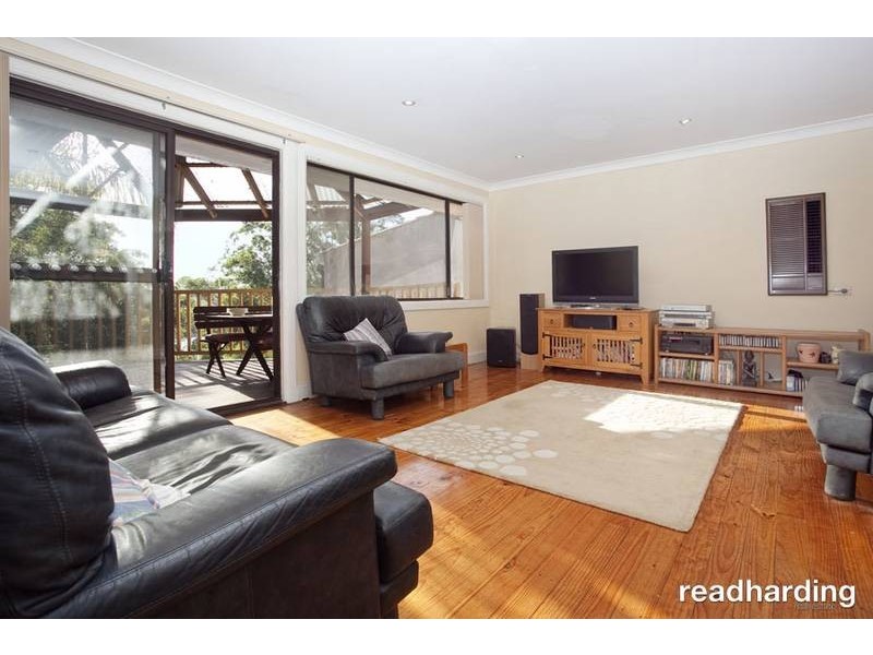 19 Redgum Drive, Lugarno NSW 2210