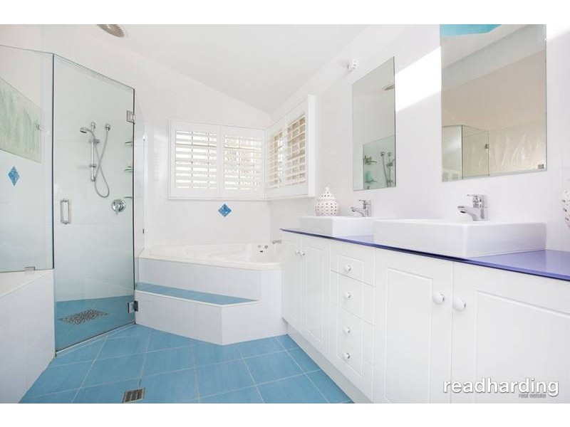 22a Woodlands Avenue, Lugarno NSW 2210