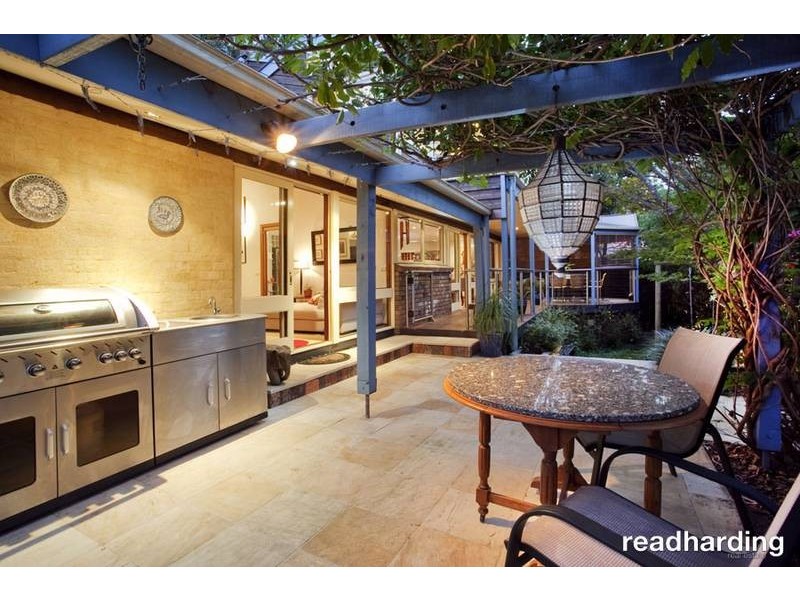 22a Woodlands Avenue, Lugarno NSW 2210