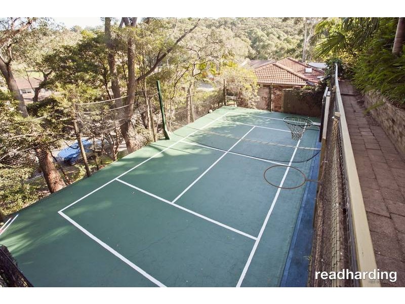 32 Robyn Street ( Entry via 32 Kara Lane ), Peakhurst Heights NSW 2210